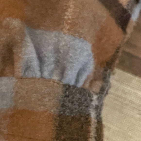 ONLY Shacket - Picture 4 of 4